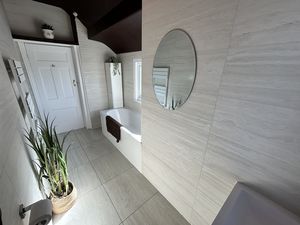 Photo 27- click for photo gallery